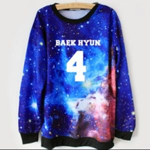 | BAEKHYUN | EXO GALAXY SWEATER